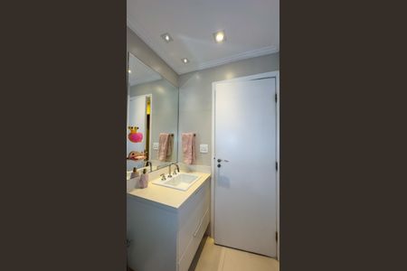 Apartamento para alugar com 200m², 4 quartos e 2 vagasBanheiro