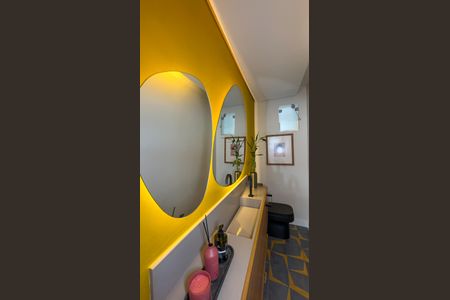 Apartamento para alugar com 200m², 4 quartos e 2 vagasLavabo