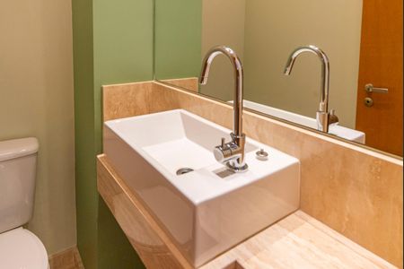 Apartamento para alugar com 145m², 3 quartos e 2 vagasLavabo