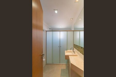 Apartamento para alugar com 145m², 3 quartos e 2 vagasBanheiro do  Quarto 2