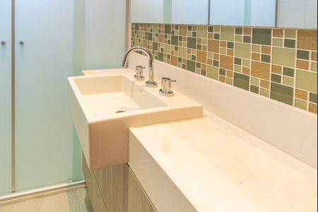 Apartamento para alugar com 145m², 3 quartos e 2 vagasBanheiro do  Quarto 2