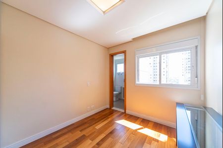 Apartamento para alugar com 145m², 3 quartos e 2 vagasQuarto 3