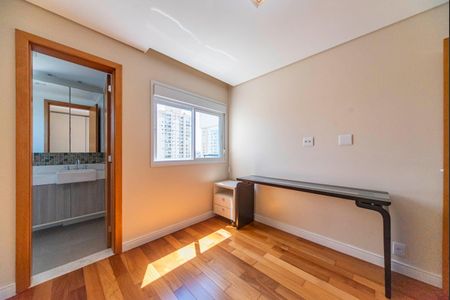Apartamento para alugar com 145m², 3 quartos e 2 vagasQuarto 3