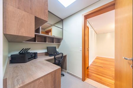 Apartamento para alugar com 145m², 3 quartos e 2 vagasEscritório