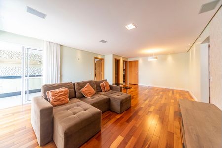 Apartamento para alugar com 145m², 3 quartos e 2 vagasSala