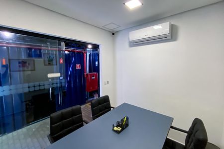 Apartamento para alugar com 32m², 1 quarto e sem vaga