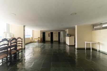 Apartamento à venda com 35m², 1 quarto e sem vaga Apartamento à venda com 35m², 1 quarto e sem vagaSalão de Festas