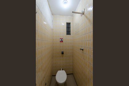 Studio para alugar com 45m², 1 quarto e sem vaga Studio para alugar com 45m², 1 quarto e sem vagaBanheiro