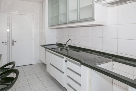 Apartamento à venda com 103m², 3 quartos e 2 vagasCozinha