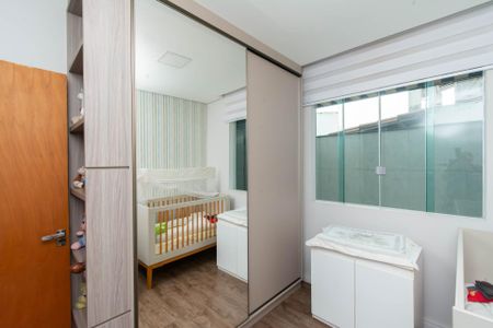 Apartamento à venda com 150m², 3 quartos e 2 vagas Apartamento à venda com 150m², 3 quartos e 2 vagasQuarto 1