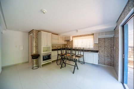 Casa de condomínio para alugar com 143m², 3 quartos e 2 vagas Casa de condomínio para alugar com 143m², 3 quartos e 2 vagasCozinha