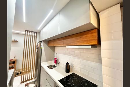 Apartamento à venda com 56m², 2 quartos e 1 vaga Apartamento à venda com 56m², 2 quartos e 1 vagaSala/Cozinha