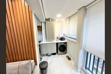 Apartamento à venda com 56m², 2 quartos e 1 vaga Apartamento à venda com 56m², 2 quartos e 1 vagaSala/Cozinha