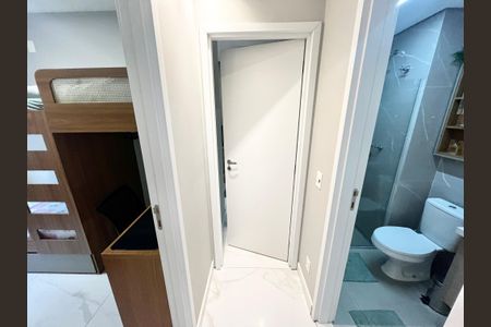 Apartamento à venda com 56m², 2 quartos e 1 vaga Apartamento à venda com 56m², 2 quartos e 1 vagaCorredor