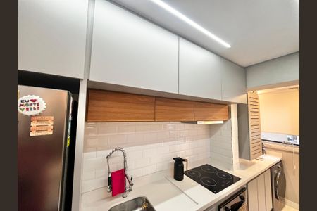 Apartamento à venda com 56m², 2 quartos e 1 vaga Apartamento à venda com 56m², 2 quartos e 1 vagaSala/Cozinha