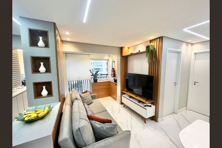 Apartamento à venda com 56m², 2 quartos e 1 vaga Apartamento à venda com 56m², 2 quartos e 1 vagaSala