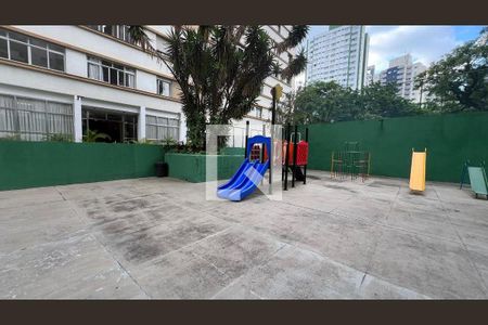 Apartamento à venda com 90m², 3 quartos e 1 vaga Apartamento à venda com 90m², 3 quartos e 1 vagaPlayground