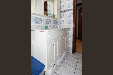 Banheiro Social de apartamento à venda com 3 quartos, 90m² em Bela Vista, São Paulo