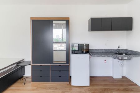 Studio de kitnet/studio para alugar com 1 quarto, 27m² em Santo Amaro, São Paulo