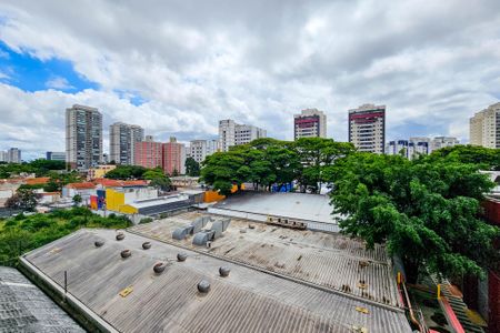 Studio para alugar com 27m², 1 quarto e sem vaga Studio para alugar com 27m², 1 quarto e sem vagaVista da Varanda