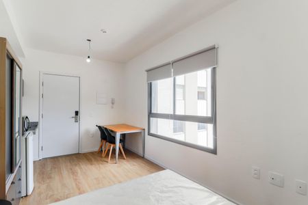 Studio para alugar com 27m², 1 quarto e sem vaga Studio para alugar com 27m², 1 quarto e sem vagaStudio