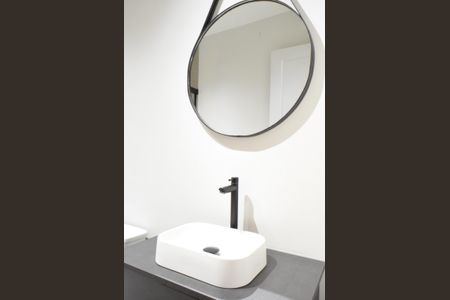 Apartamento à venda com 104m², 3 quartos e sem vagaBanheiro social