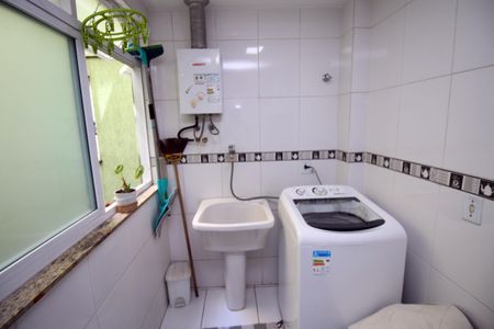 Apartamento à venda com 61m², 2 quartos e 1 vagaÁrea de Serviço