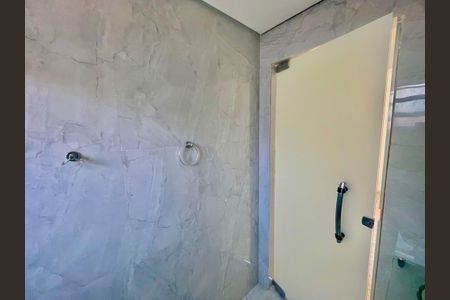 Apartamento à venda com 64m², 2 quartos e 1 vaga Apartamento à venda com 64m², 2 quartos e 1 vagaBanheiro