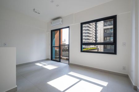 Studio de kitnet/studio para alugar com 1 quarto, 24m² em Sumarezinho, São Paulo