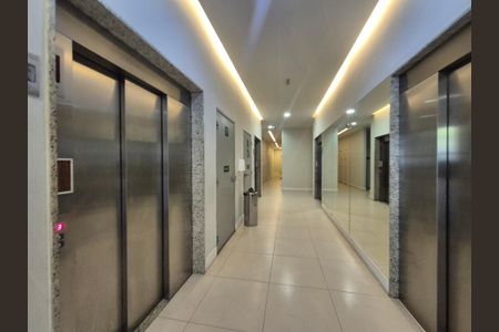 Apartamento à venda com 67m², 2 quartos e 1 vaga