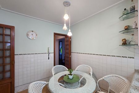 Apartamento à venda com 234m², 3 quartos e 4 vagasCopa