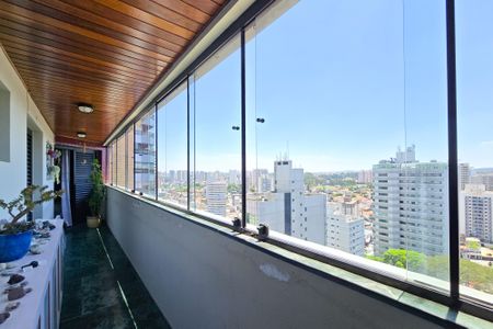 Apartamento à venda com 234m², 3 quartos e 4 vagasSacada - Quartos