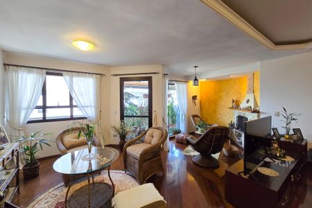 Apartamento à venda com 234m², 3 quartos e 4 vagasSala