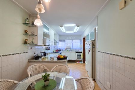 Apartamento à venda com 234m², 3 quartos e 4 vagasCopa