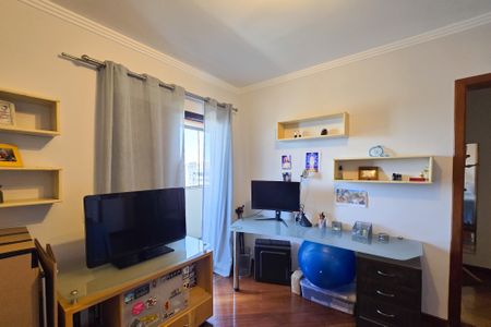 Apartamento à venda com 234m², 3 quartos e 4 vagasSuíte 2