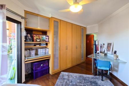 Apartamento à venda com 234m², 3 quartos e 4 vagasSuíte 1