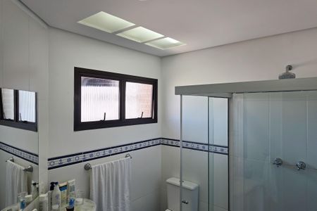 Apartamento à venda com 234m², 3 quartos e 4 vagasBanheiro - Suíte 1