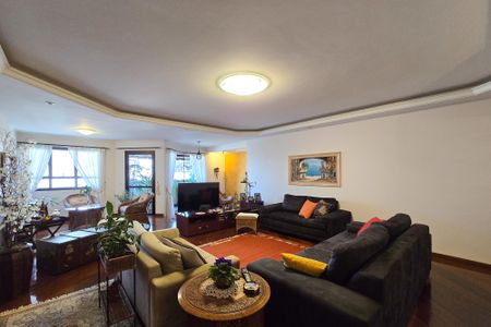 Apartamento à venda com 234m², 3 quartos e 4 vagasSala