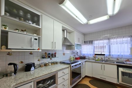 Apartamento à venda com 234m², 3 quartos e 4 vagasCozinha