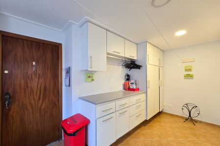 Apartamento à venda com 234m², 3 quartos e 4 vagasÁrea de Serviço