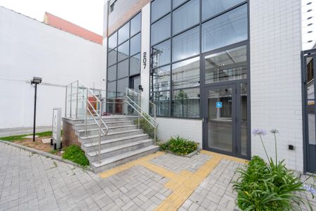 Studio para alugar com 25m², 1 quarto e sem vaga Studio para alugar com 25m², 1 quarto e sem vagaFachada