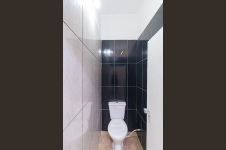 Casa à venda com 250m², 5 quartos e 3 vagasÁrea comum - Banheiro 