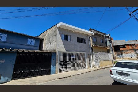 Casa à venda com 250m², 5 quartos e 3 vagasFachada 1