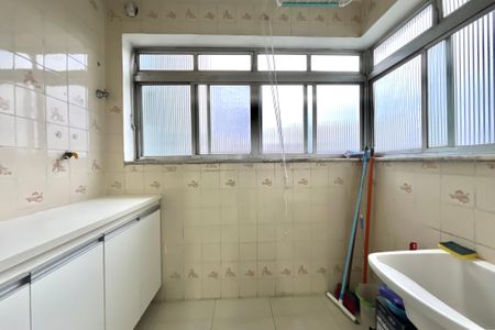 Apartamento à venda com 61m², 2 quartos e 1 vaga Apartamento à venda com 61m², 2 quartos e 1 vagaÁrea de Serviço