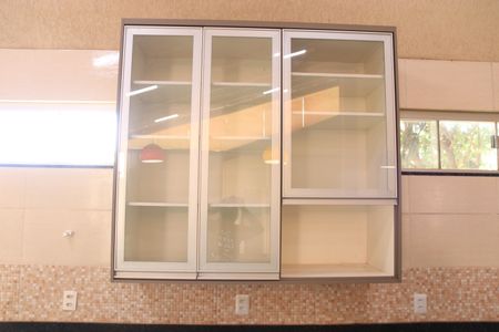 Casa de condomínio para alugar com 225m², 3 quartos e 3 vagasCozinha