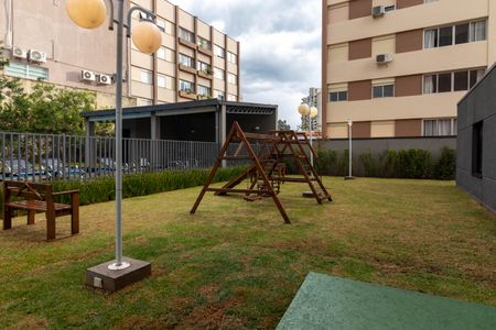 Apartamento à venda com 72m², 2 quartos e 2 vagas Apartamento à venda com 72m², 2 quartos e 2 vagasÁrea comum - Playground