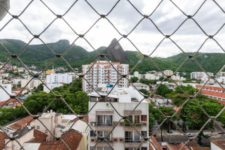 Vista de apartamento à venda com 3 quartos, 120m² em Grajaú, Rio de Janeiro