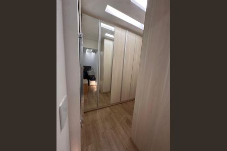 Apartamento à venda com 111m², 3 quartos e 2 vagas Apartamento à venda com 111m², 3 quartos e 2 vagasQuarto