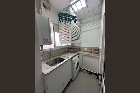 Apartamento à venda com 111m², 3 quartos e 2 vagas Apartamento à venda com 111m², 3 quartos e 2 vagasLavanderia