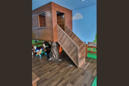 Apartamento à venda com 111m², 3 quartos e 2 vagas Apartamento à venda com 111m², 3 quartos e 2 vagasCondomínio